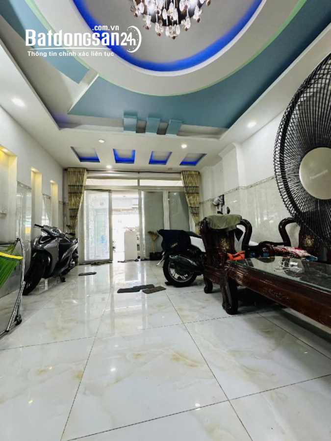 BÁN NHÀ MẶT TIỀN 133M.5 TẦNG ngay Đường Bùi Thế Mỹ, Quận Tân Bình