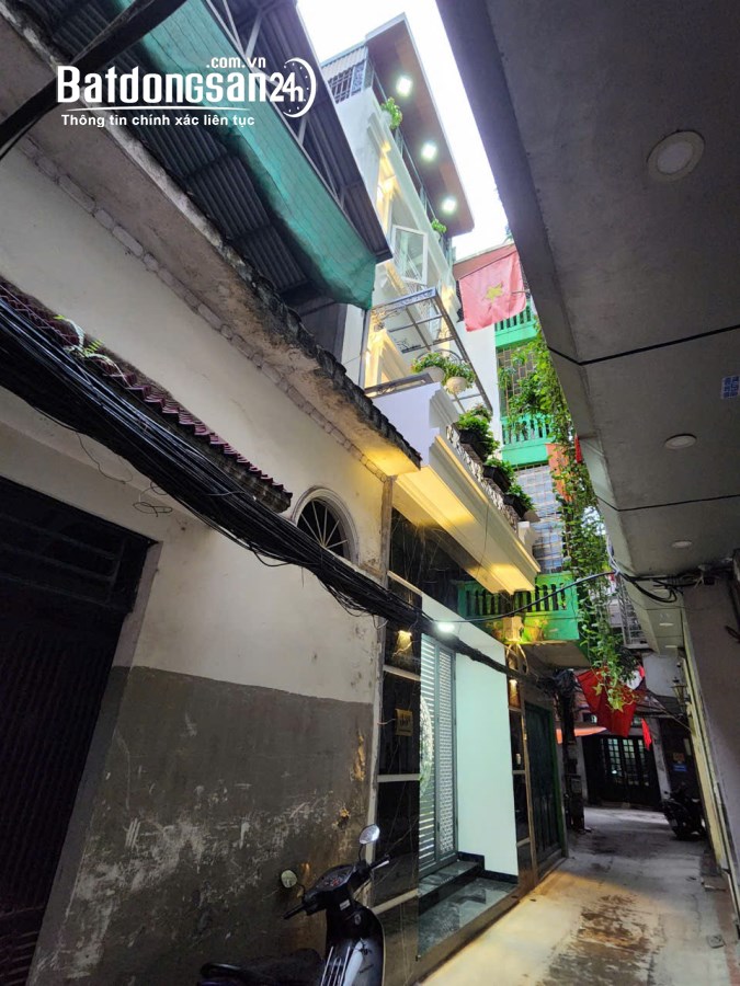 CC bán nhà 33B ngõ 85 Nguyễn Lương Bằng, Đống Đa, HN