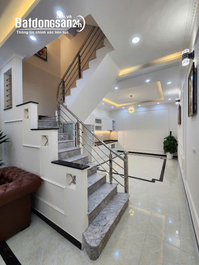 CC bán nhà 33B ngõ 85 Nguyễn Lương Bằng, Đống Đa, HN