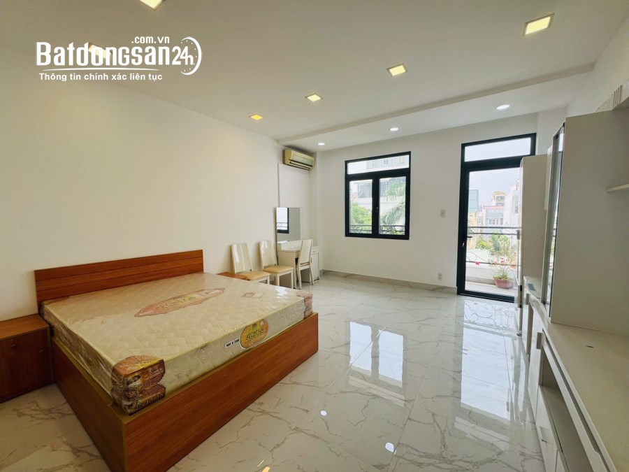 Cần tiền bán nhà MT đường số 79, Tân Quy, Quận 7