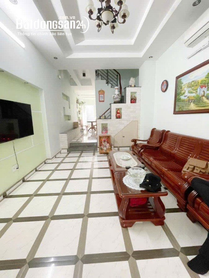 BÁN NHÀ 3 TẦNG-HXH-KHU VIP-NƠ TRANG LONG-BÌNH THẠNH 62M2- CHỈ 9TỶ 
