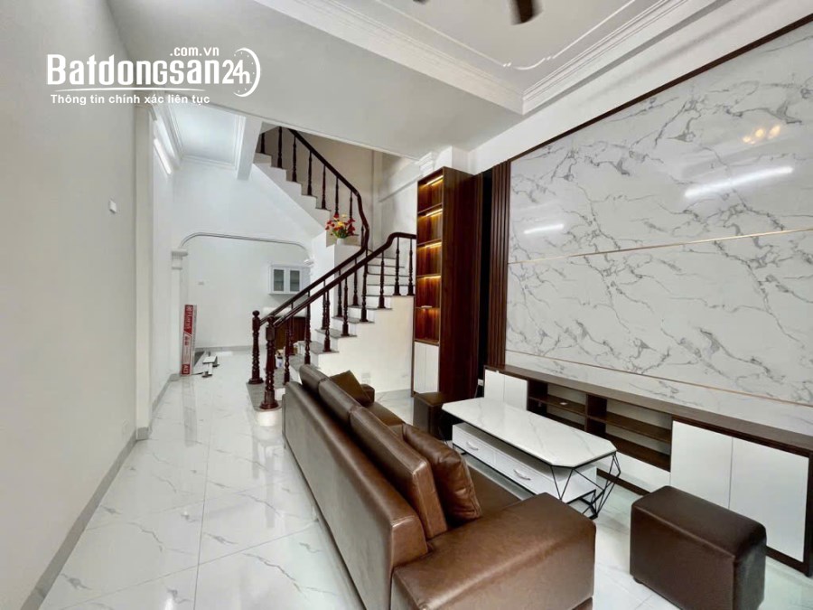 Bán nhà 6 tầng thang máy Phúc La TT Hà Đông 40m2 giá 8 tỷ