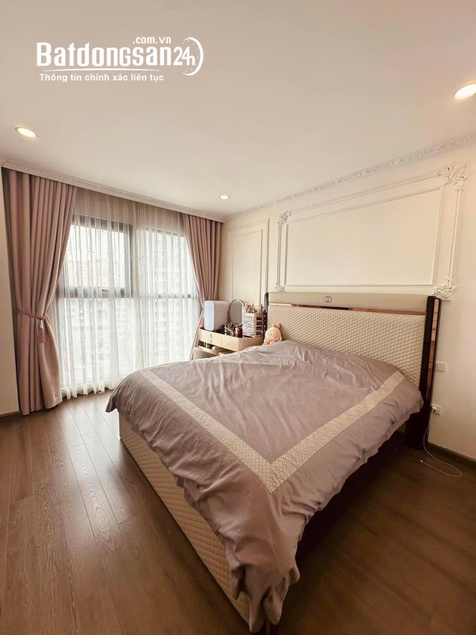 Bán căn chung cư FLC 265 Cầu Giấy 3PN 2WC, sẵn sổ, full nội thất. LH 0965830556