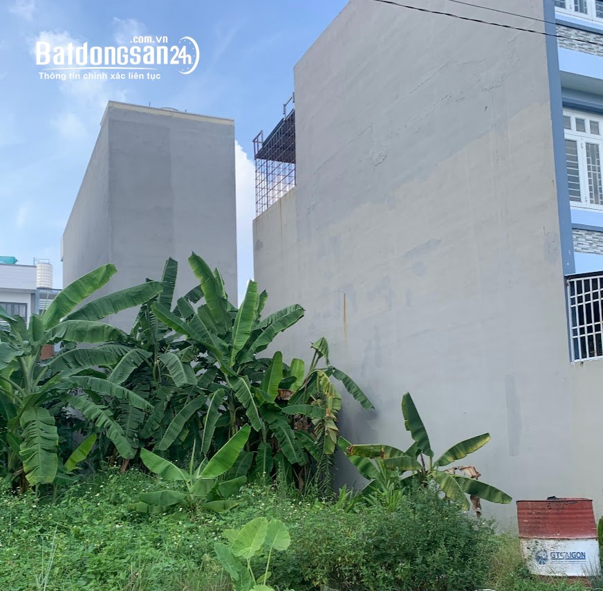 Thủ Đức bán đất hxh 8m, Quốc lộ 13,gần ngã tư Bình Phước,77m2(4.8mx17m),4tỷ.