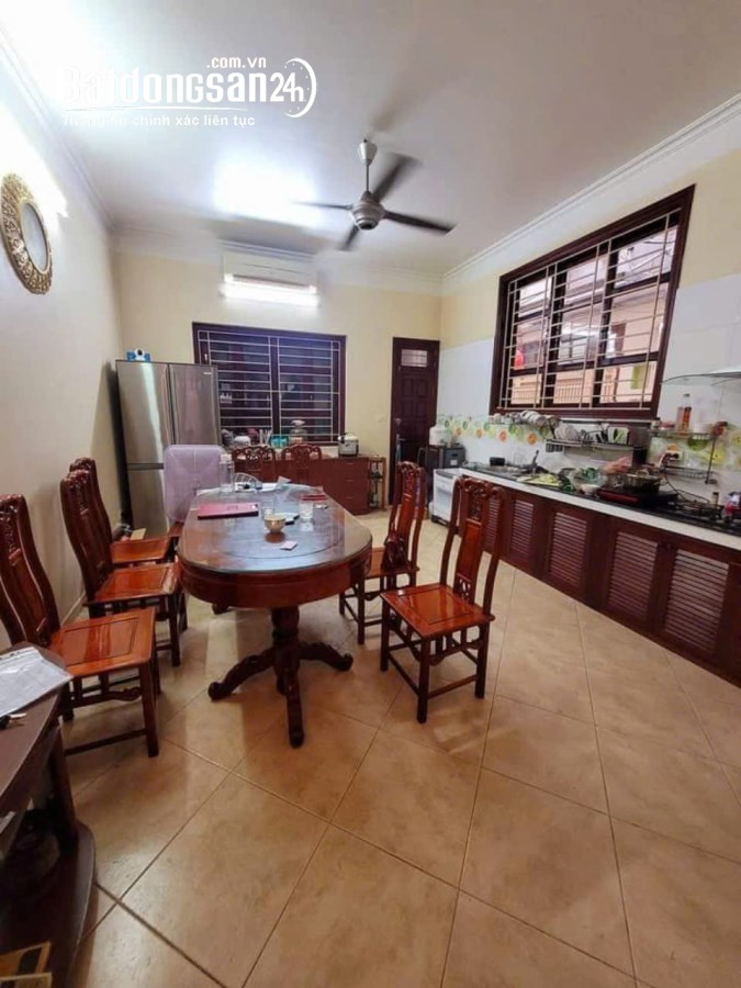 Bán nhà Đường Ngọc Lâm, Phường Ngọc Lâm, Quận Long Biên