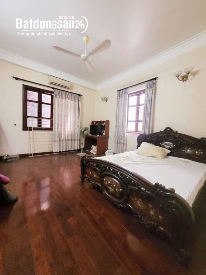 Bán nhà Đường Ngọc Lâm, Phường Ngọc Lâm, Quận Long Biên