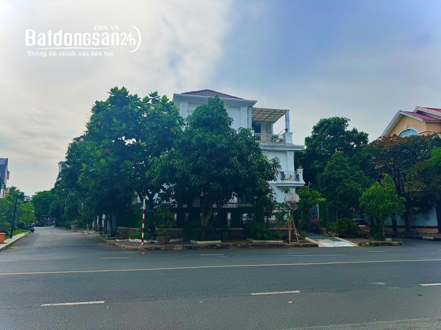 Bán Biệt thự-Villas Nam Thông 3, Đường Nguyễn Lương Bằng, Quận 7