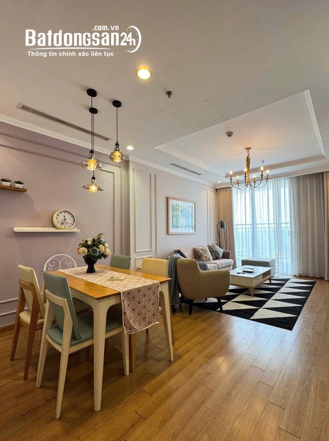 Cho thuê căn hộ tầng 15 Vinhomes Nguyễn Chí Thanh, 2pn, đủ đồ mới đẹp