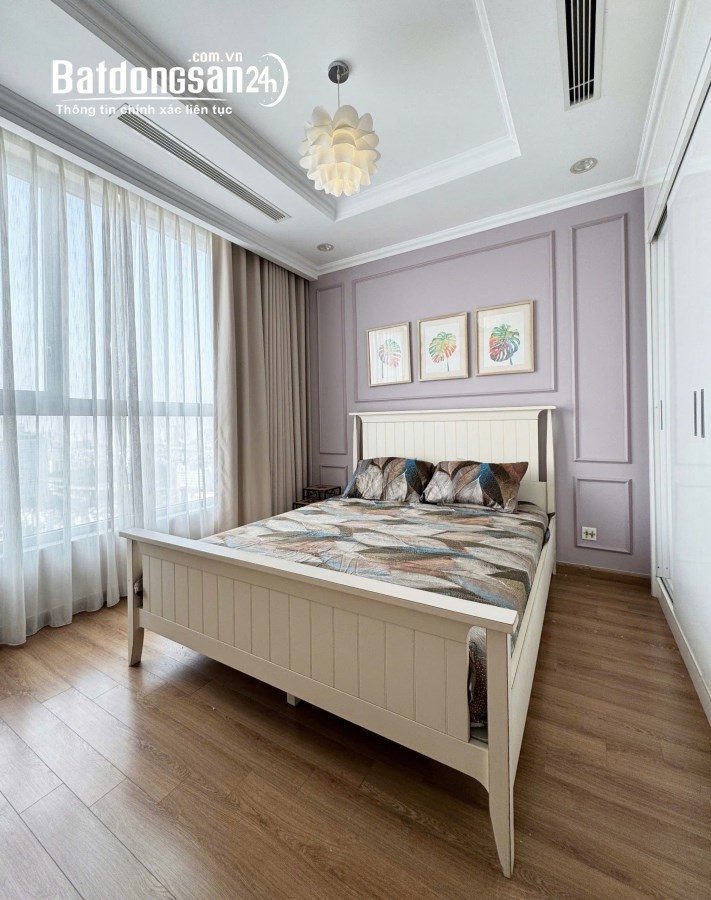 Cho thuê căn hộ tầng 15 Vinhomes Nguyễn Chí Thanh, 2pn, đủ đồ mới đẹp