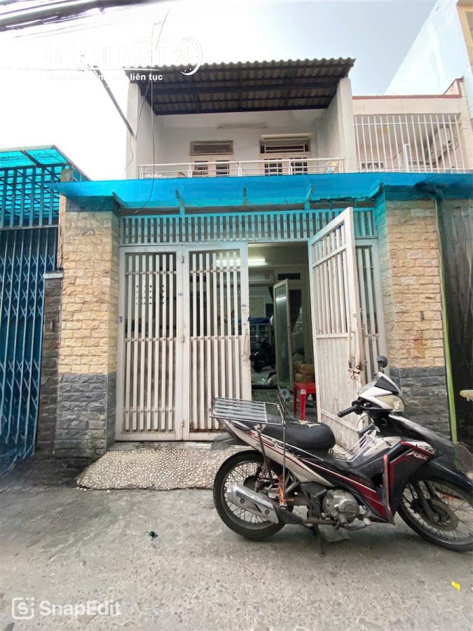 Bán nhà Hẻm ô tô Phan Văn Hớn, Quận 12, 2 tầng,4PN chỉ 4 tỷ hơn