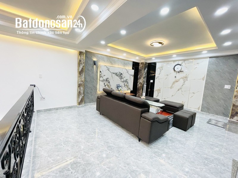 Bán nhà Đường Nguyễn Văn Quỳ, Phường Phú Thuận, Quận 7