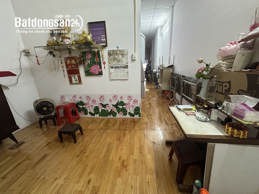 Bán nhà Đường Lý Chính Thắng, Phường 8, Quận 3