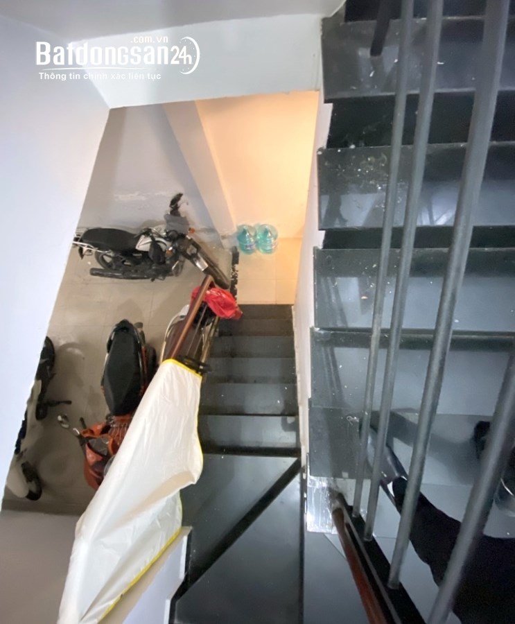 👉 Bán nhà Nguyễn Thị Minh Khai, quận 3 - diện tích sd: 180 m2 - S.IÊU PHẨ.M