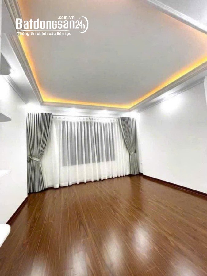 Bán căn hộ Đường Láng, Phường Láng Thượng, Quận Đống Đa
