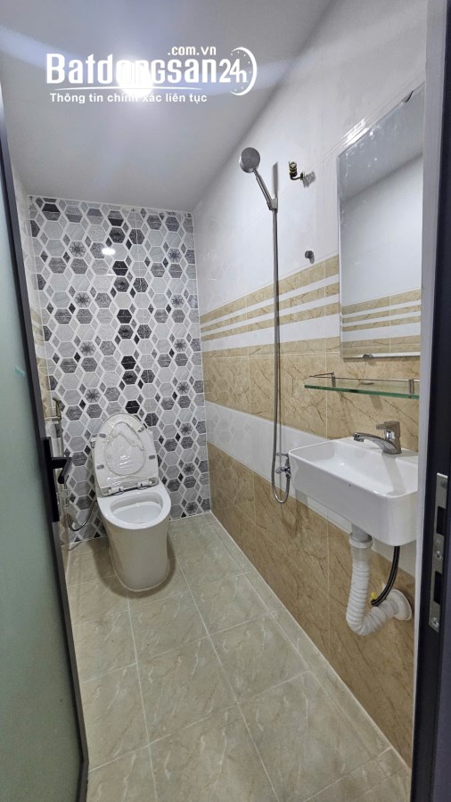 Bán nhà nhỏ Quận 7, đường TRẦN XUÂN SOẠN, KDC HIM LAM 3 tầng ngang 4m HCĐ chỉ 2.45t