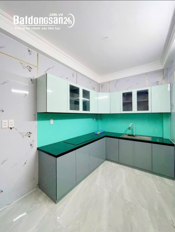 Bán nhà Đường Nguyễn Tất Thành, Phường 18, Quận 4