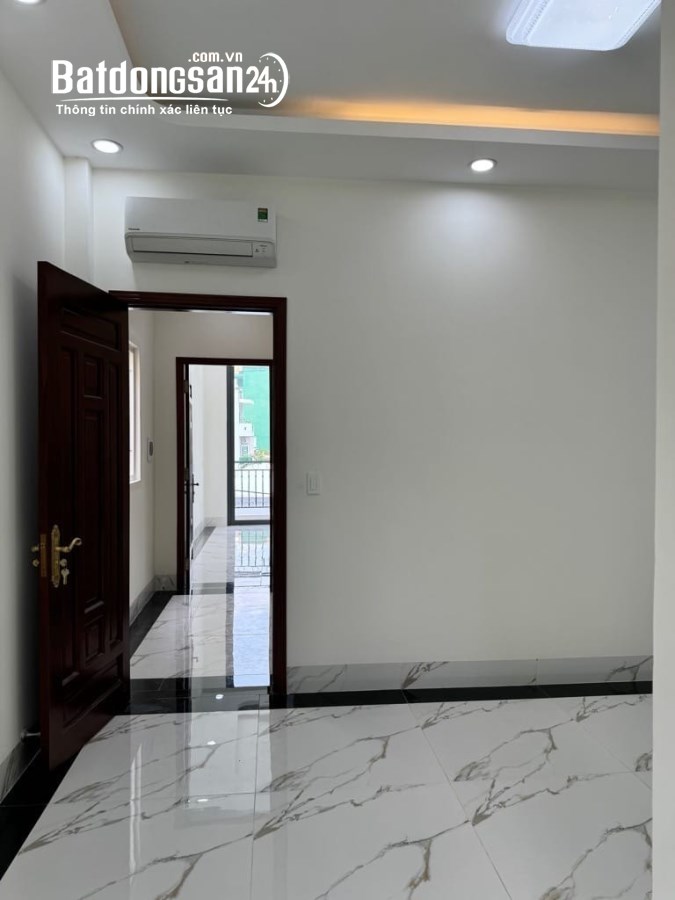 Bán nhà Đường Nguyễn Tất Thành, Phường 18, Quận 4