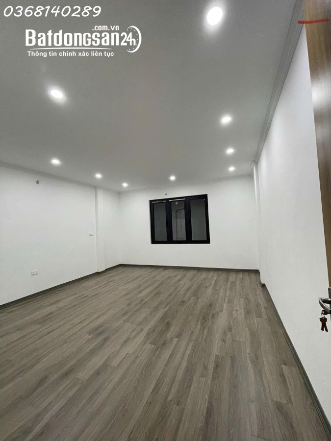 Bán nhà ngay Ngô Gia Tự, Phường Thượng Thanh, Quận Long Biên