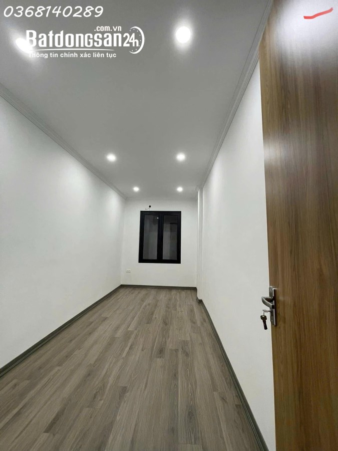 Bán nhà ngay Ngô Gia Tự, Phường Thượng Thanh, Quận Long Biên