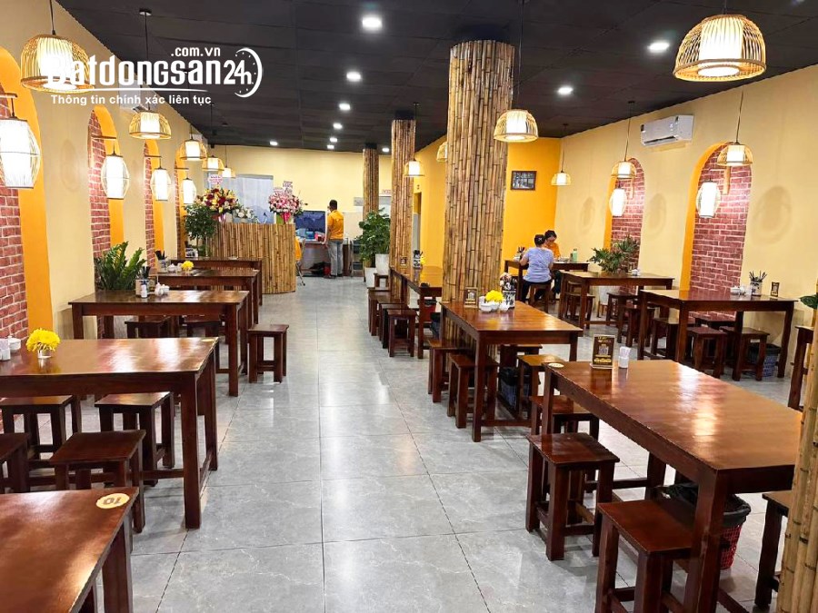 Bán nhà mặt tiền Đường Cộng Hòa, Phường 13, Quận Tân Bình