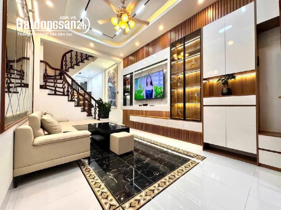 Bán nhà Phố Ô Chợ Dừa, Phường Ô Chợ Dừa, Quận Đống Đa