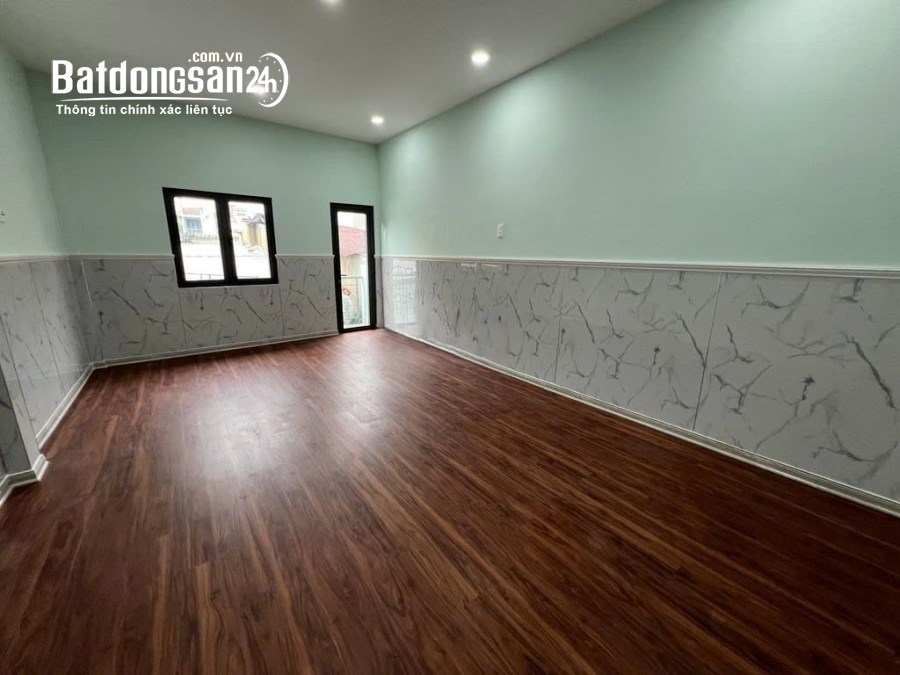 Cho thuê nhà hẻm 230 Hoàng Hoa Thám, Q.Tân Bình 4,3x 23 trệt, 1 lửng, 3pn 2wc 17.5tr