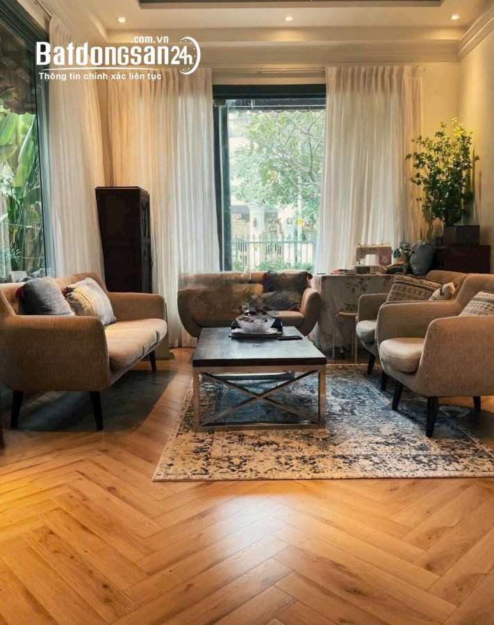 Bán Biệt thự-Villas Đường Nguyễn Văn Hưởng, Phường Thảo Điền, TpThủ Đức (Quận 2)