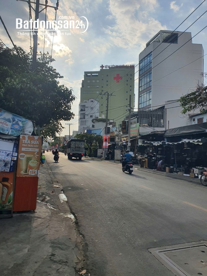 Bán nhà mặt tiền Đường Nơ Trang Long, Phường 13, Quận Bình Thạnh