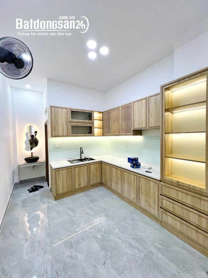 Nhà siêu đẹp 45m2, 2 PN,đường đang thảm nhựa 7m Phan Huy Ích, Tân Bình giá chỉ 5.25