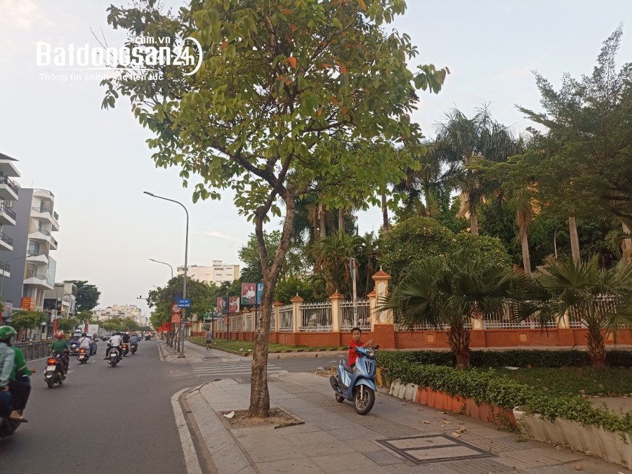 Bán nhà mặt tiền Đường Lũy Bán Bích, Phường Phú Thọ Hòa, Quận Tân Phú