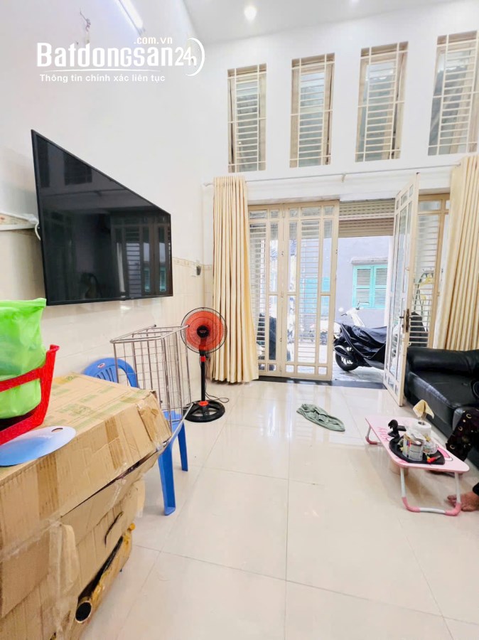 Bán nhà Đường Trần Quang Diệu, Quận 3