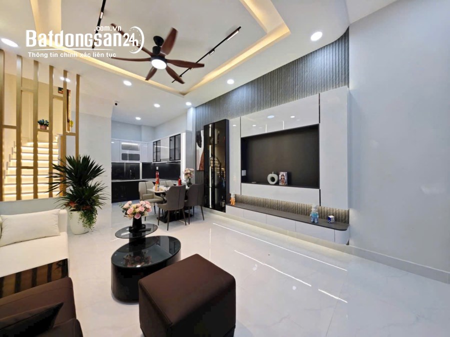 BÁN GẤP !! 100% giá thật nhà thật - Lý thái Tổ , Quaanj10