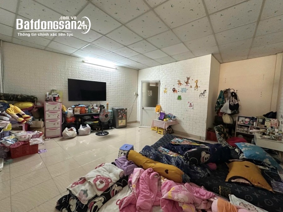 👉 Nhà Trần Đình Xu, quận 1 - 62 m2 nở hậu - nhà cũ tiện xây mới 1 T 2L