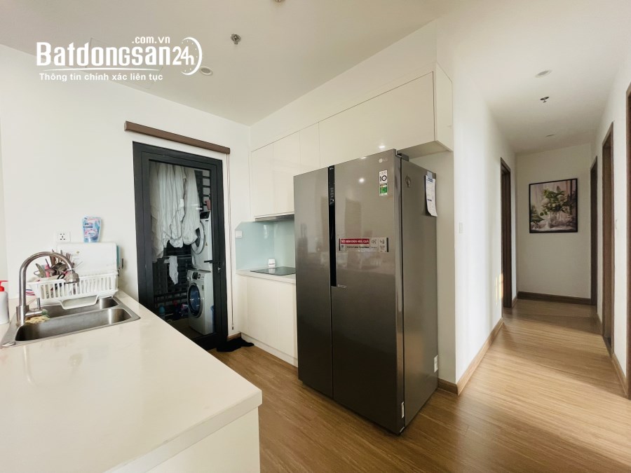 Bán căn góc 3PN Vinhomes Sky Lake, giá chỉ 9.5T gồm nội thất