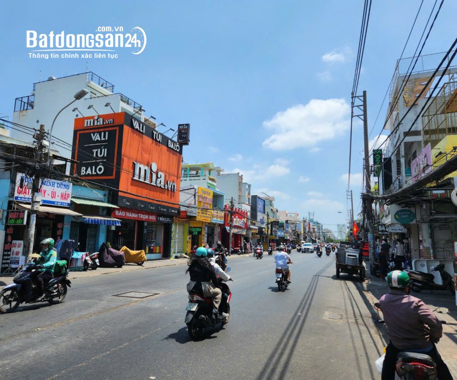 Bán nhà mặt tiền Đường Hậu Giang, Phường 12, Quận 6