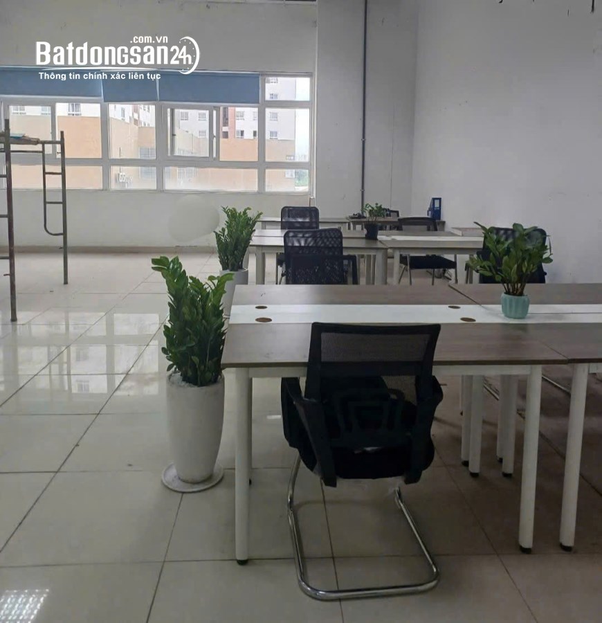 Cho thuê văn phòng 40m2 Topaz Garden, Đường Trịnh Đình Thảo, Quận Tân Phú 