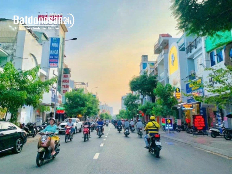 Bán nhà mặt tiền Đường Tân Sơn Nhì, Phường Tân Sơn Nhì, Quận Tân Phú