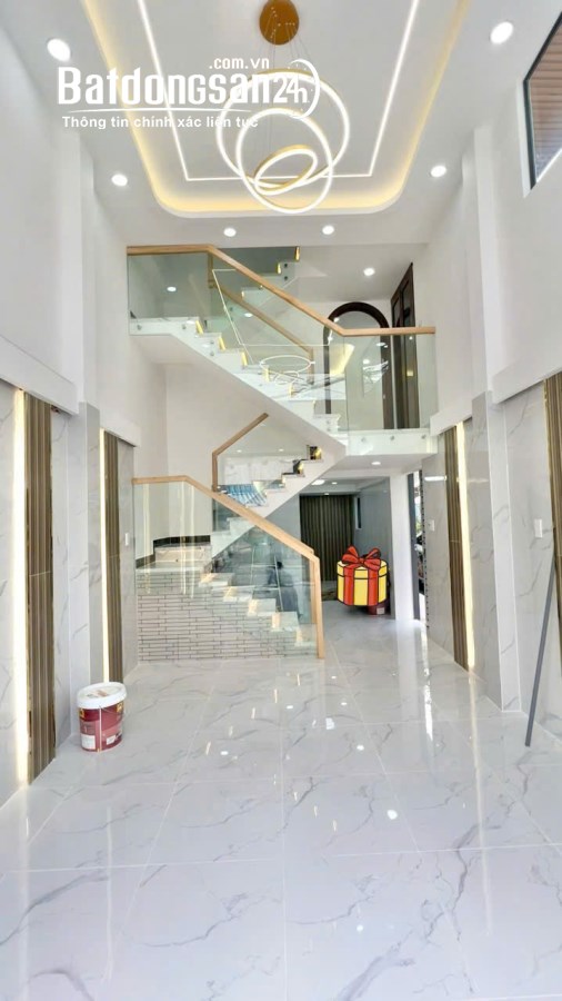Bán nhà Đường Âu Cơ, Phường 14, Quận 11