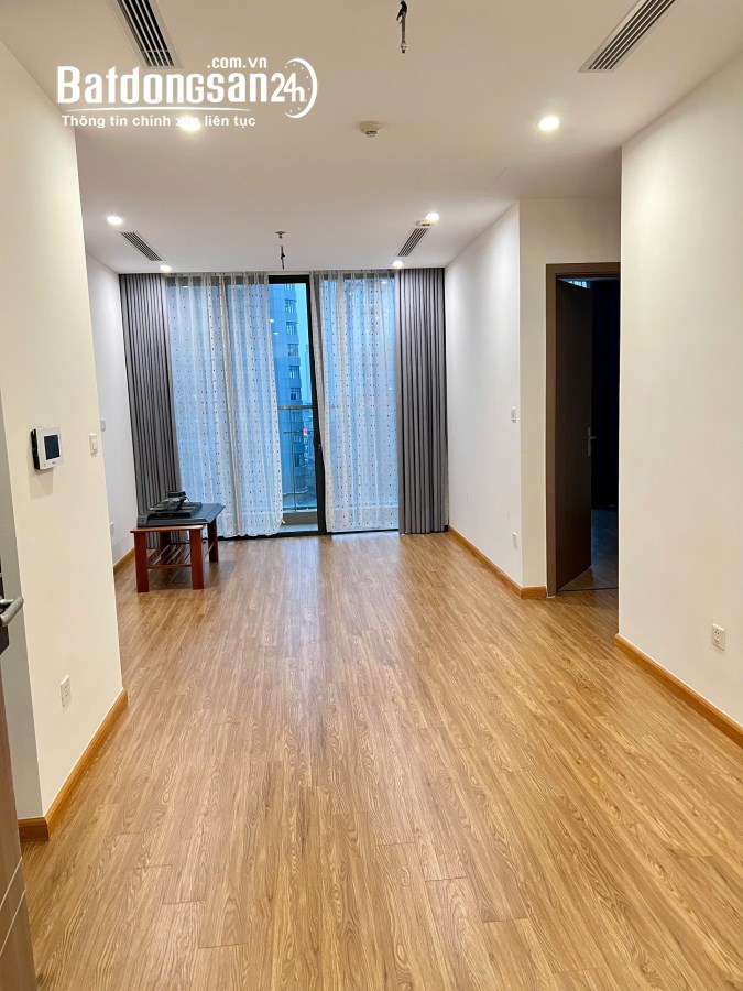 Bán căn góc S1 Vinhomes Sky Lake 3PN giá chỉ 9.3 tỷ, giao nhà luôn