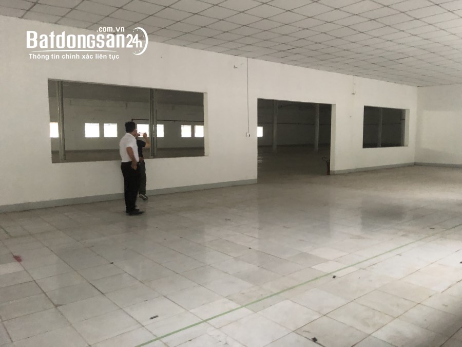 Cho thuê kho-xưởng 770m2, 1100m2 Quốc lộ 1A, Hóc Môn, Quận 12