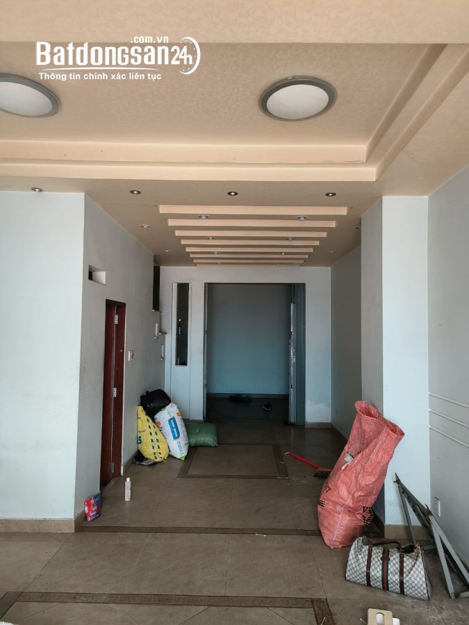 Bán nhà Đường Trần Minh Quyền, Phường 10, Quận 10