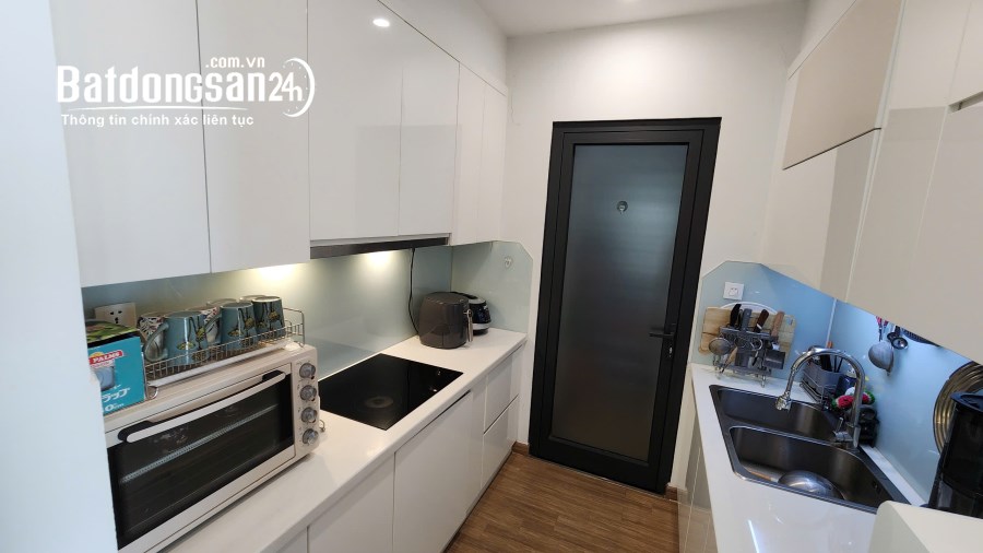 Cho thuê căn hộ Vinhomes Sky Lake, 2PN, S3, nội thất đẹp, xịn