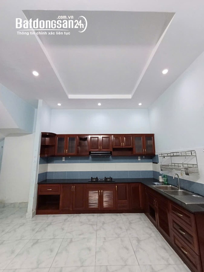 Bán nhà Đường Âu Cơ, Phường 14, Quận 11