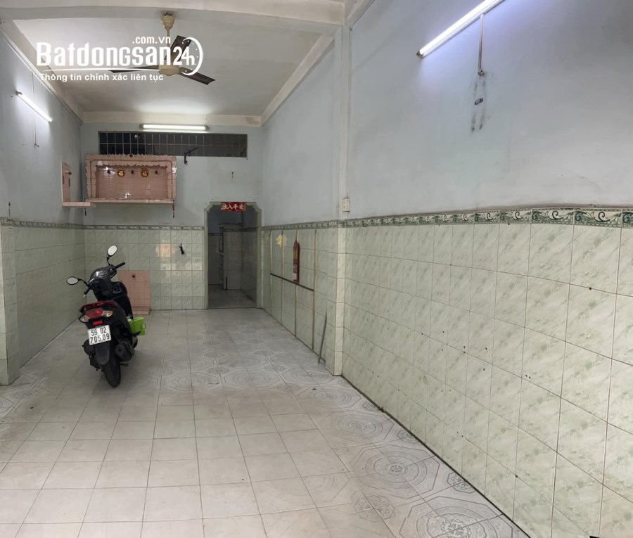 Bán nhà mặt tiền Đường Lạc Long Quân, Phường 3, Quận 11