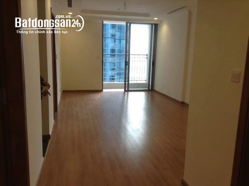 Cho thuê căn hộ Vinhomes Nguyễn Chí Thanh, 2PN, cơ bản, giá 20tr