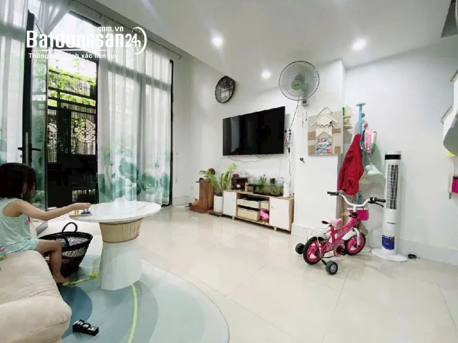 Bán nhà Đường 3/2, Phường 12, Quận 10