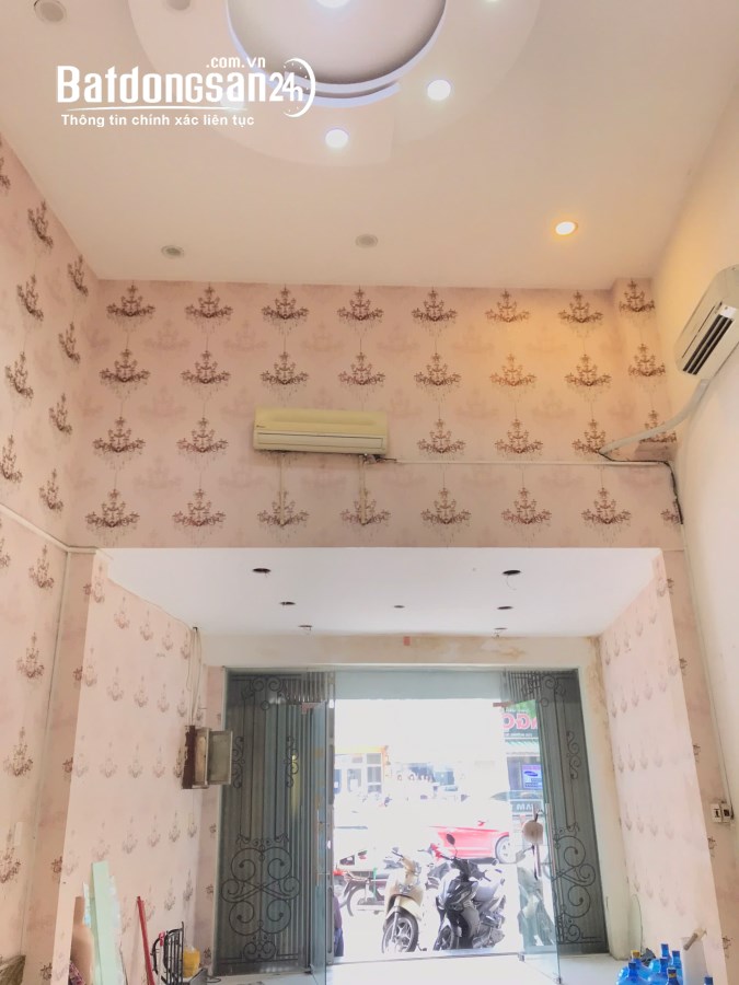 Bán nhà mặt tiền Đường 3/2, Phường 14, Quận 10