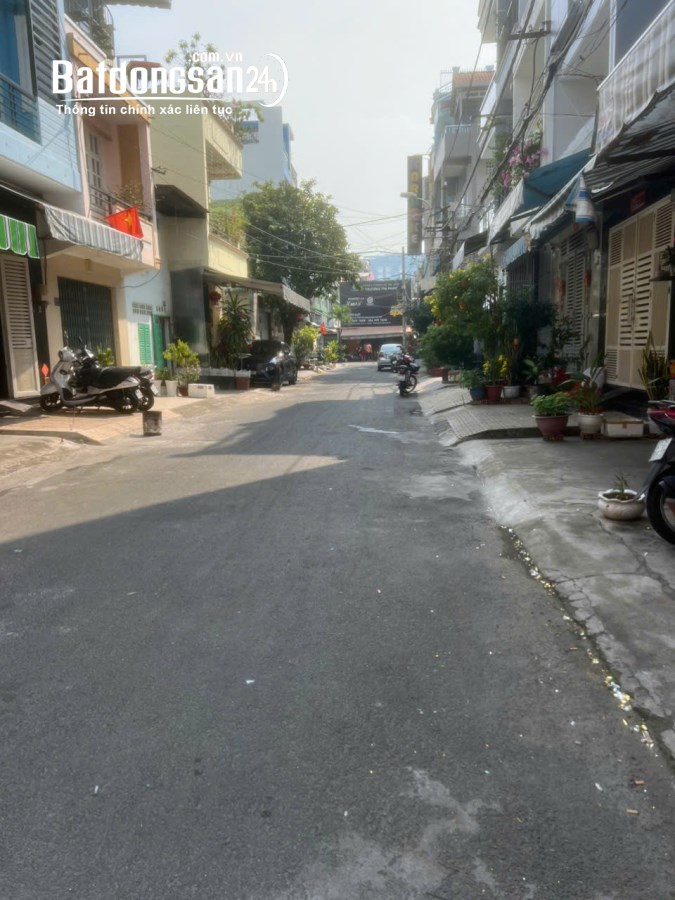 Bán gấp nhà MTNB 8m Minh Phụng, Phường 9, Quận 11