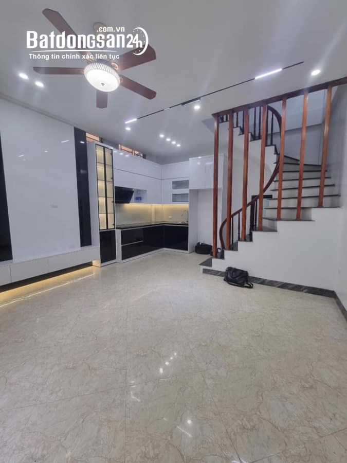 Bán nhà Đường Minh Khai, Phường Lĩnh Nam, Quận Hoàng Mai