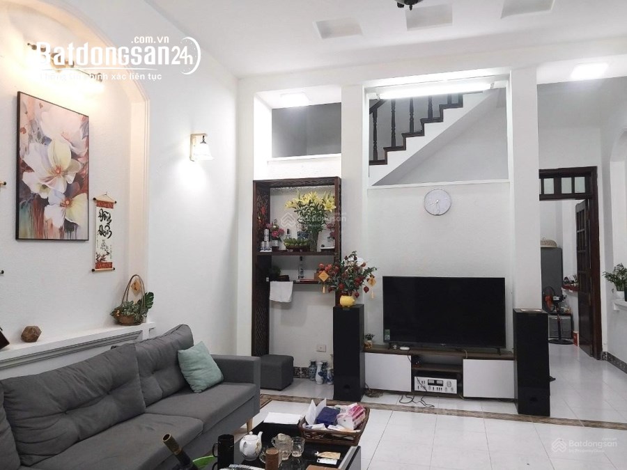 Cho thuê nhà Đường Trần Cung, Phường Cổ Nhuế 1, Quận Bắc Từ Liêm